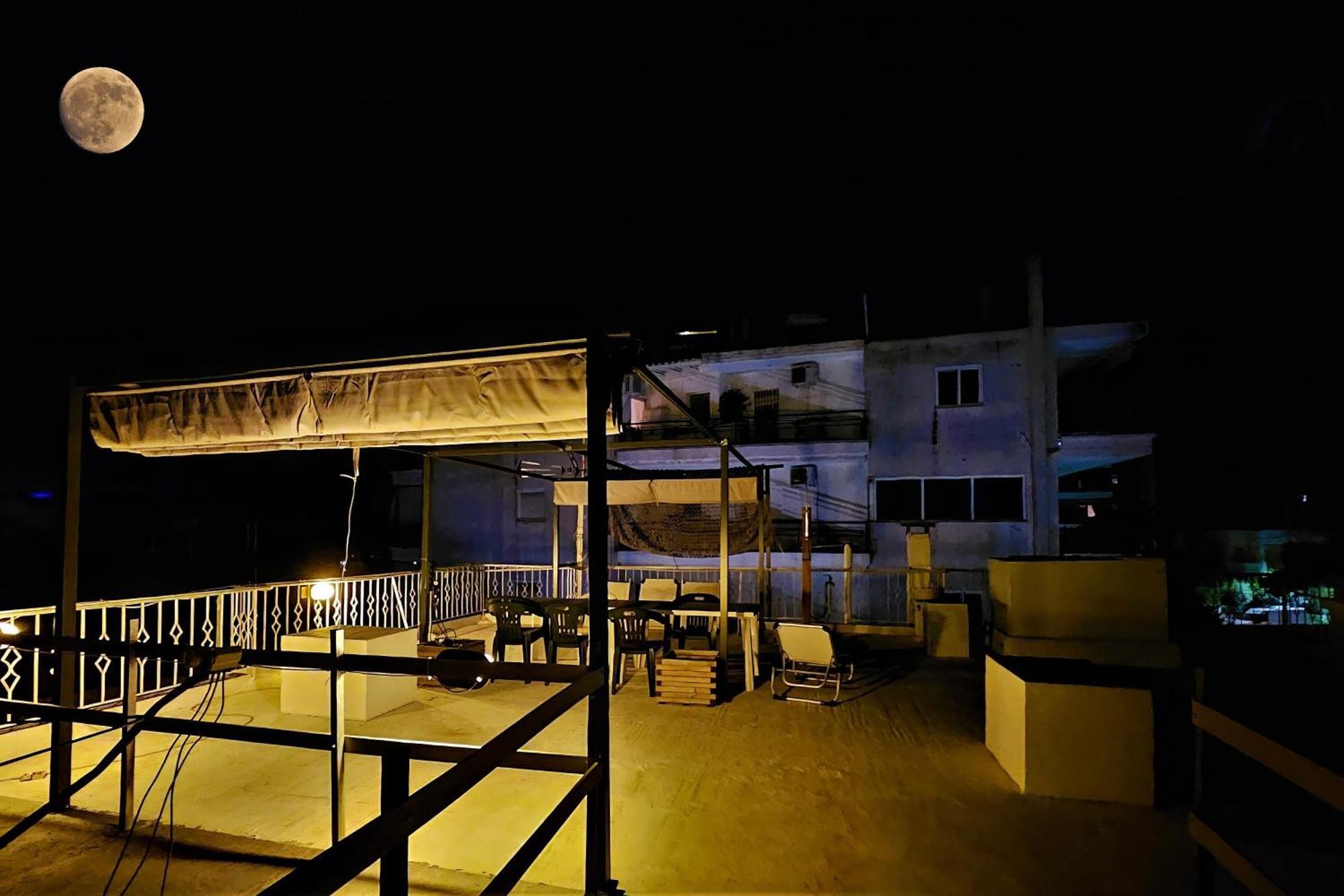 Zefyros Super Cool Apartments Next To Alimos Riviera Aten Exteriör bild